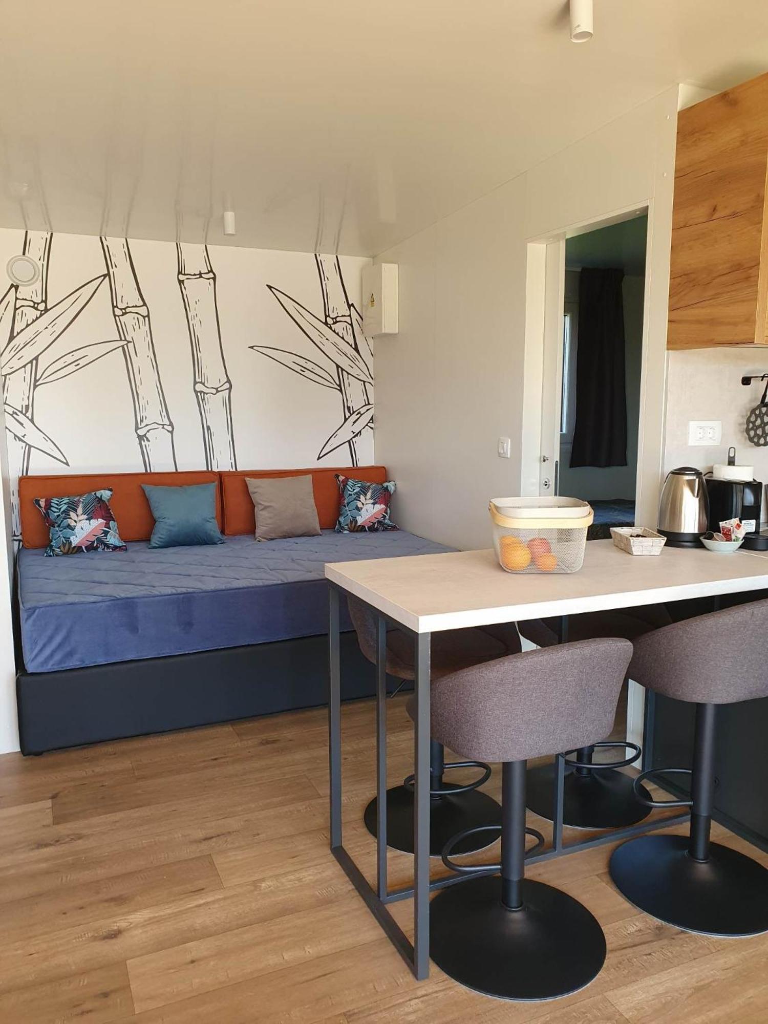 Mobile Homes Karlo & Dino Pula Room photo